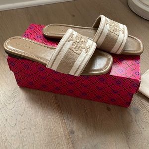 Tory Burch Double T Jacquard Slide